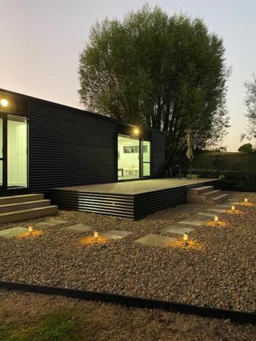 Bombay Hills Modern Retreat Apartment Оукланд Екстериор снимка